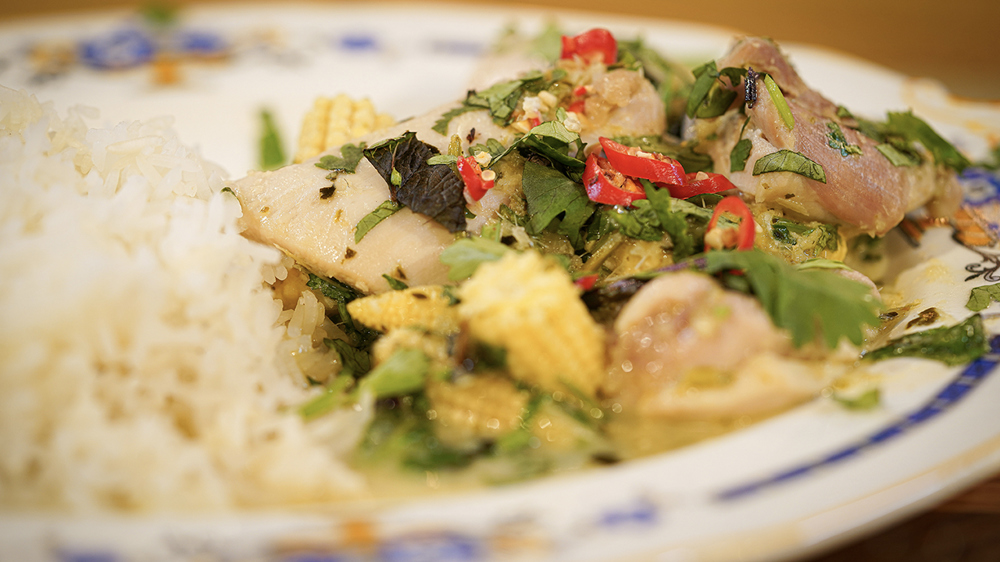 /uploads/components/newsarticle/PE_Around_the_World_in_80_Minutes_Green_Thai_Curry_Ep2_Title_Art_16x9-620663a921749.jpg