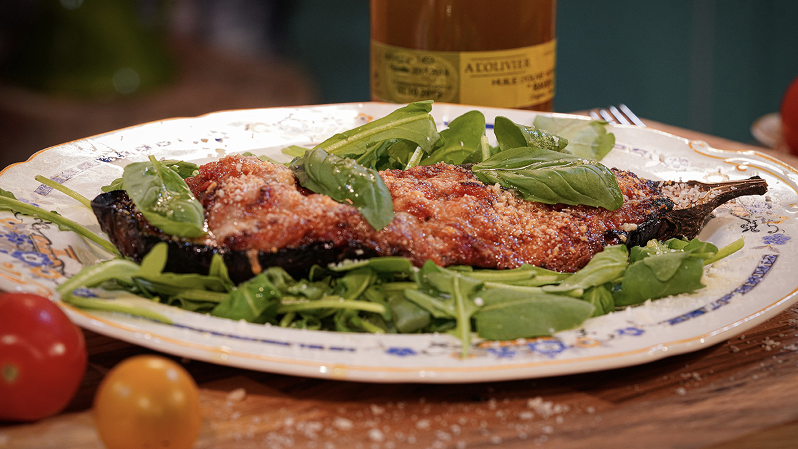 /uploads/components/newsarticle/PE_Around_the_World_in_80_Minutes_Italian_Parmigiana_Ep3_Title_Art_16x9-6206644ec6ded.jpg (2)