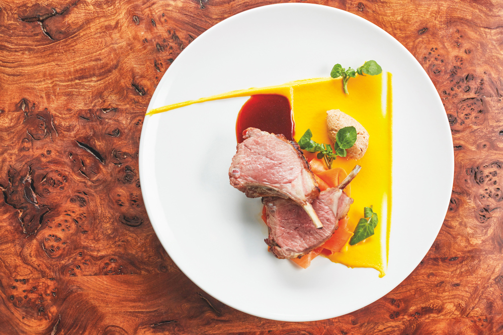 /uploads/components/newsarticle/RackLamb_019-5e870302309b7.jpg (3)