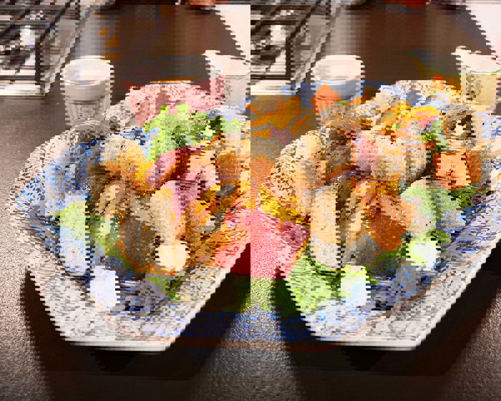 /uploads/components/newsarticle/PeachPanzanellaSaladd-61efe307b3136.jpg (2)